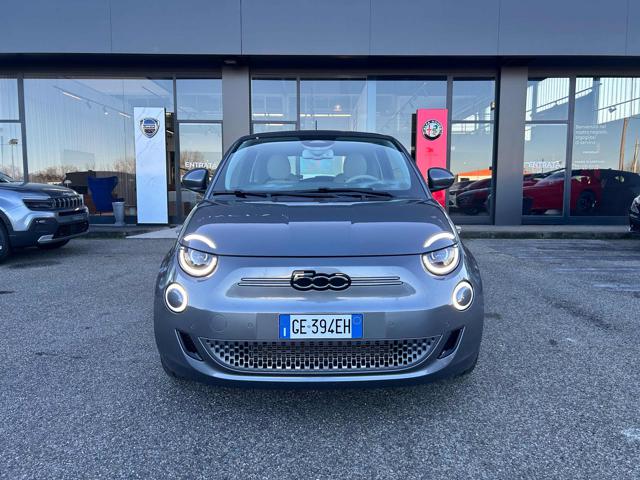 FIAT 500 La Prima Berlina 42 kWh Immagine 1