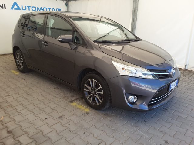 TOYOTA Verso 1.6 Active 7 posti*GANCIO TRAINO*TAGLIANDI TOYOTA* Immagine 1