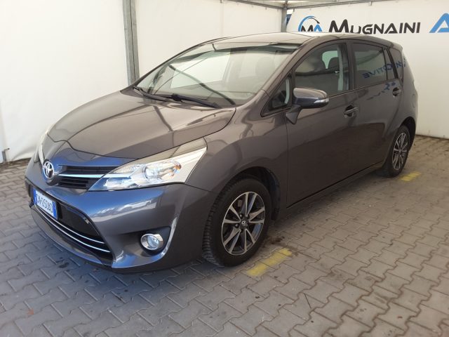 TOYOTA Verso 1.6 Active 7 posti*GANCIO TRAINO*TAGLIANDI TOYOTA* Immagine 2