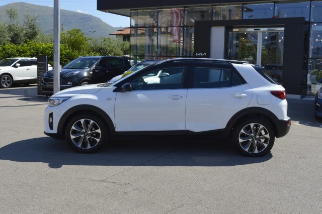 KIA Stonic 1.4 MPI 100 CV ENERGY Immagine 3