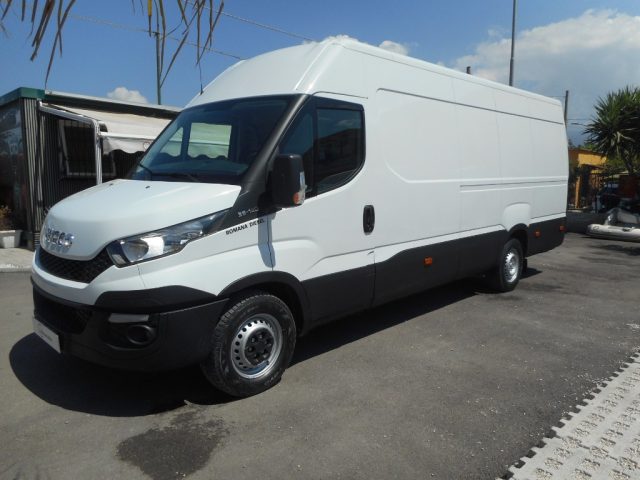 IVECO Daily DAILY 35S14SV 2.3HPT PLM-TM Furgone Blue Power Immagine 1