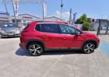 PEUGEOT 2008 PURETECH TURBO 110cv S&S 5 PORTE ALLURE