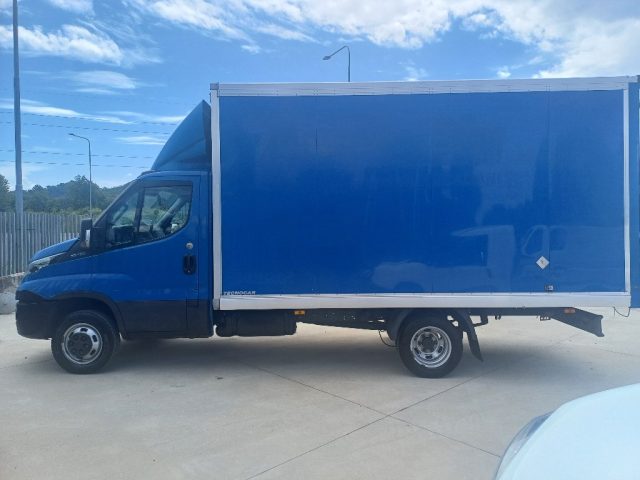 IVECO Daily 35C16S BTor 2.3HPT PL-RG Cabinato Blue Power Immagine 0