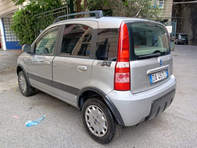 FIAT Panda 1.2 4x4 Climbing Immagine 4