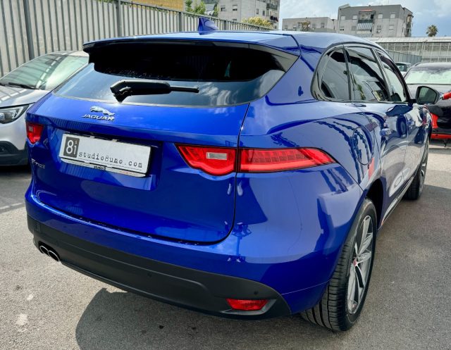 JAGUAR F-Pace 2.0 D 180 CV aut. R-Sport Immagine 3