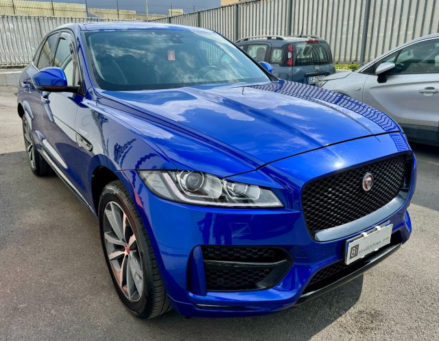 JAGUAR F-Pace 2.0 D 180 CV aut. R-Sport Immagine 4