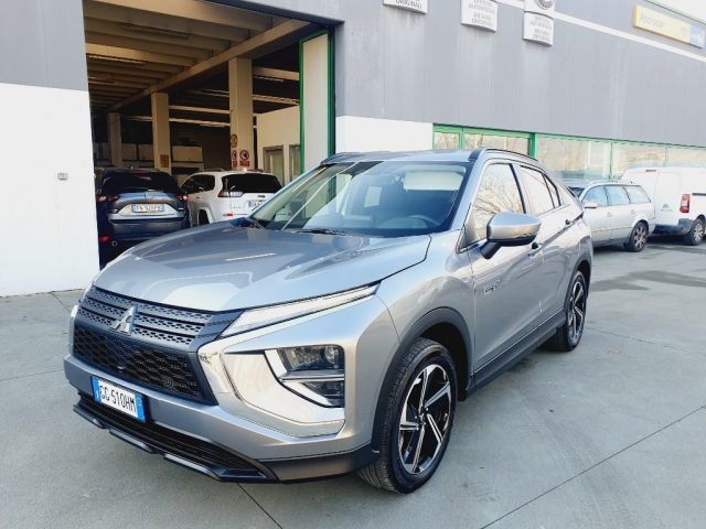 MITSUBISHI Eclipse Cross 2.4 MIVEC 4WD PHEV Intense Immagine 1