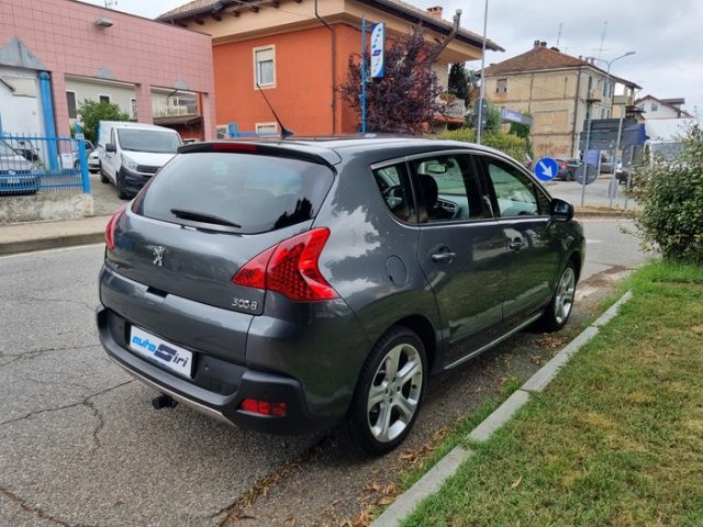 PEUGEOT 3008 1.6 HDi 110CV cambio robotizzato Premium Immagine 1