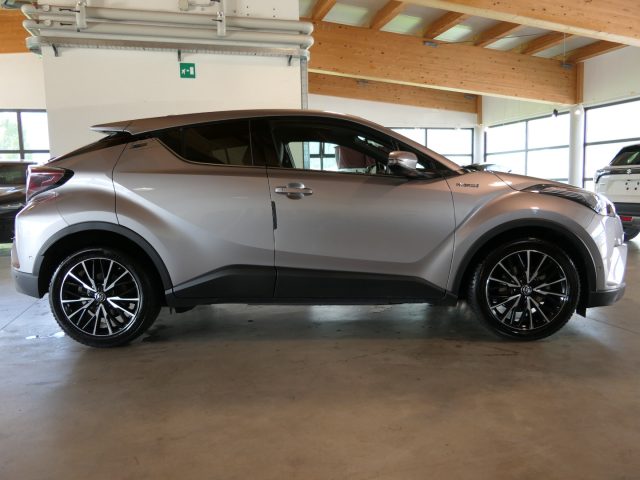 TOYOTA C-HR 1.8 Hybrid E-CVT Lounge Immagine 2