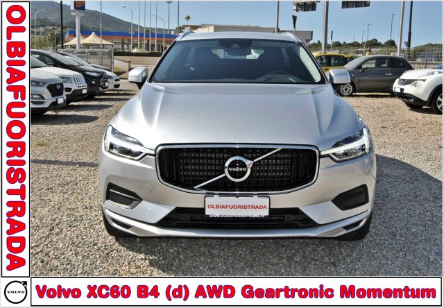 VOLVO XC60 B4 (d) AWD Geartronic Momentum Immagine 0