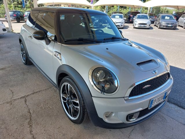 MINI Cooper S 1.6 16V Cooper S Automatica fari Bixeno sensori Immagine 2