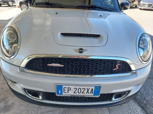 MINI Cooper S 1.6 16V Cooper S Automatica fari Bixeno sensori Immagine 3