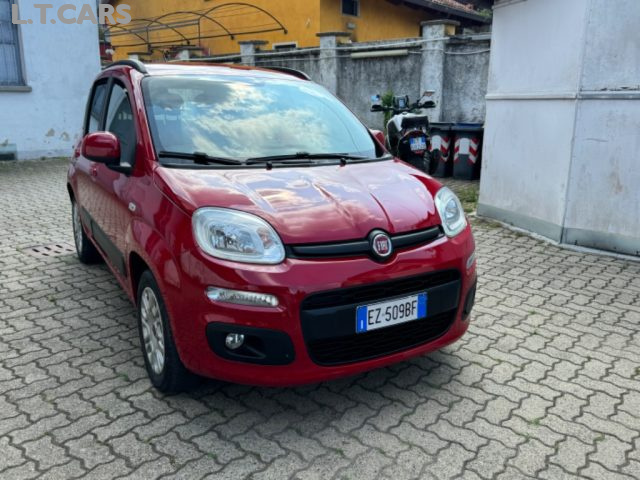 FIAT Panda 1.2 Lounge Immagine 1