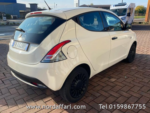 LANCIA Ypsilon - foto: 2