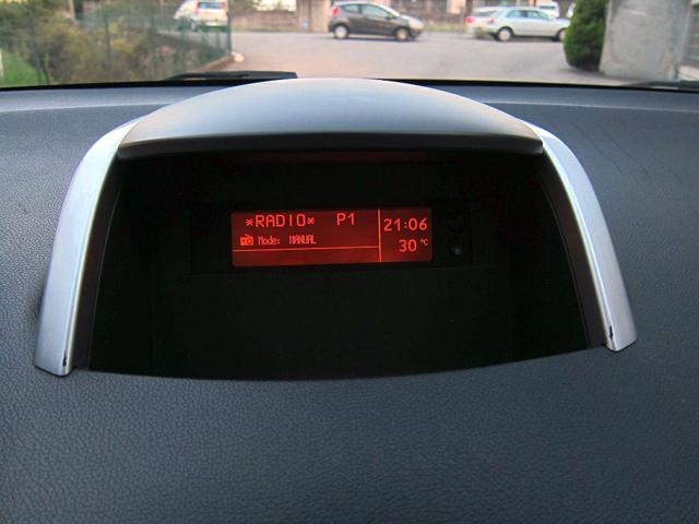 RENAULT KOLEOS 2.0 DCI 150CV 4X4 DYNAMIQUE IN O - foto 35