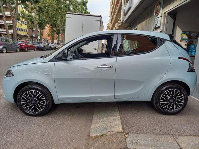 LANCIA Ypsilon 1.2 69 CV 5 porte GPL Ecochic Immagine 3