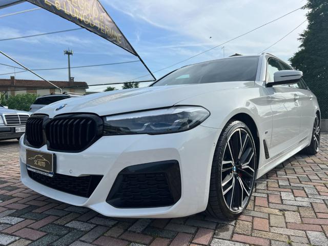 BMW 540 d 48V xDrive Touring Msport Immagine 0