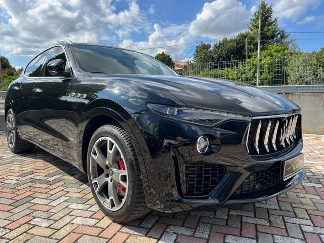 MASERATI Levante V6 Diesel AWD Gransport Immagine 2