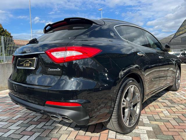 MASERATI Levante V6 Diesel AWD Gransport Immagine 3