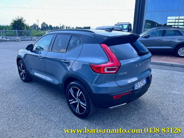 VOLVO XC40 T5 AWD Geartronic R-design Immagine 3