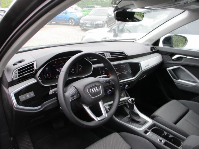 AUDI Q3 35 TDI S tronic - CarPlay/ACC/SediliRiscaldabili Immagine 2