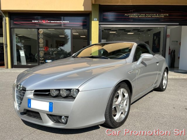 ALFA ROMEO Spider 2.2 JTS Exclusive Immagine 2