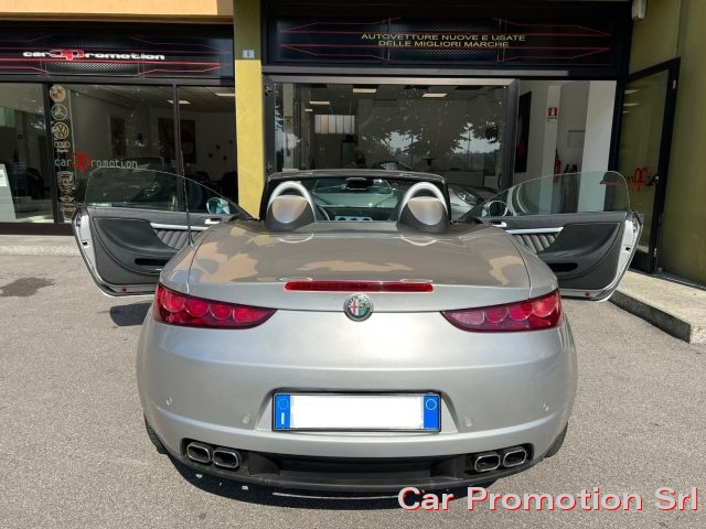 ALFA ROMEO Spider 2.2 JTS Exclusive Immagine 4