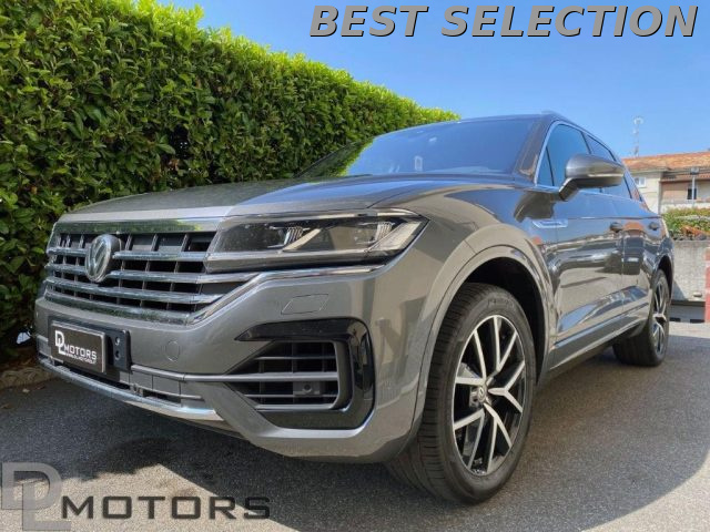 VOLKSWAGEN Touareg 3.0 V6, FULL LED, CRUISE ADATTIVO, IVA ESPOSTA. Immagine 0