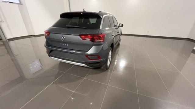 VOLKSWAGEN T-Roc 2.0 TDI  115 CV  Life Immagine 4