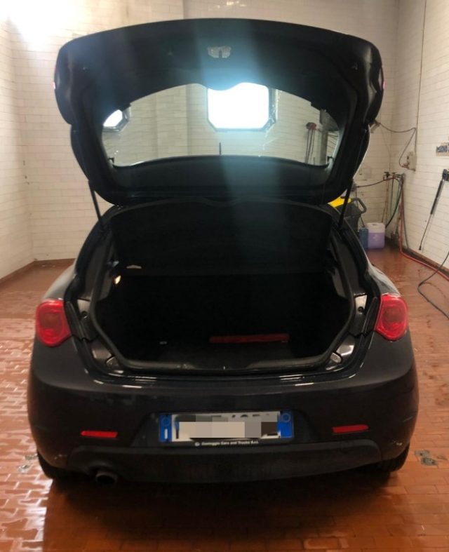 ALFA ROMEO Giulietta 1.4 Turbo 120 CV GPL Immagine 2