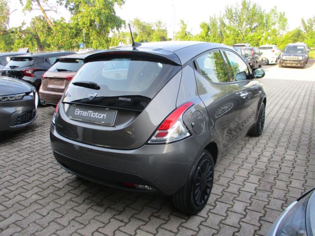 LANCIA Ypsilon 1.0 FireFly 5p S&S Hybrid Silver - PRONTA CONSEGNA Immagine 3