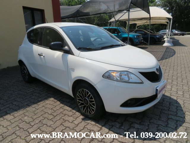 LANCIA Ypsilon 1.2 69cv GPL ECOCHIC GOLD - x NEOPATENTATI - E6D Immagine 3