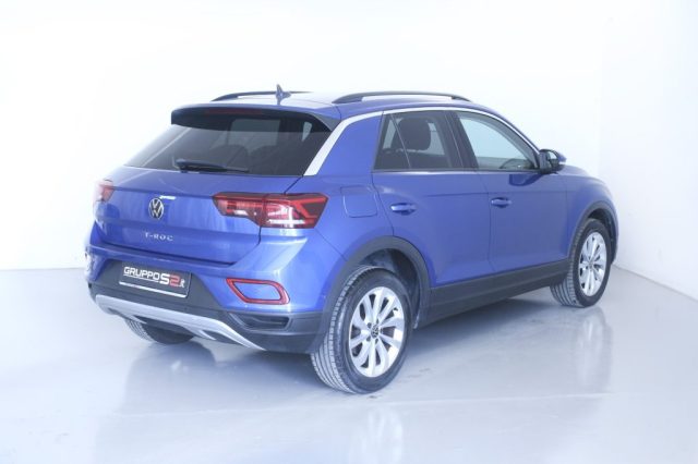 VOLKSWAGEN T-Roc 1.0 TSI Life/FARI LED/VIRTUAL/PARK ASSIST Immagine 4