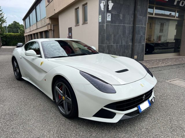 FERRARI F12 Berlinetta 6.3 dct Immagine 2