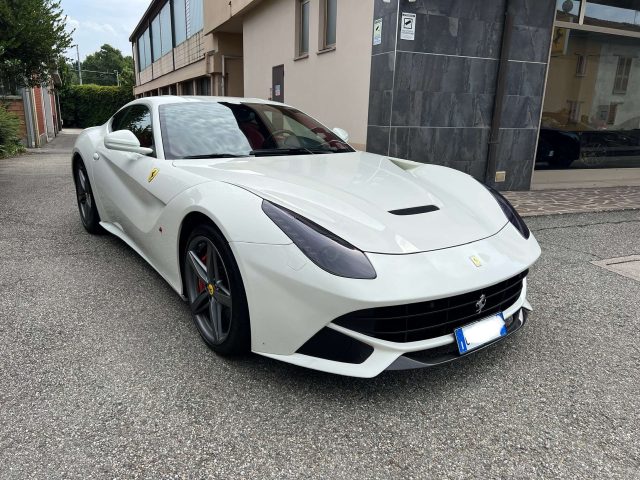 FERRARI F12 Berlinetta 6.3 dct Immagine 4