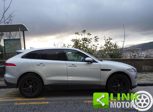 JAGUAR F-Pace 2.0d 180cv AWD aut. Prestige Immagine 3