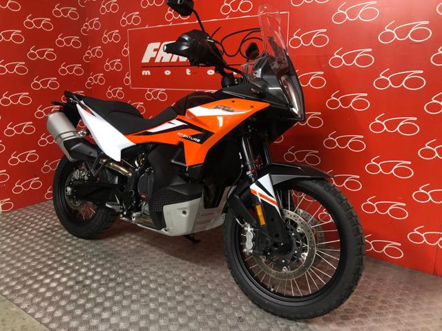 KTM 890 Adventure . Immagine 1