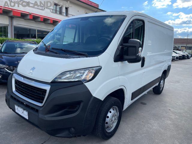 PEUGEOT Boxer 330 2.0 BlueHDi/130CV FAP PC-TN Combi Premium Immagine 0