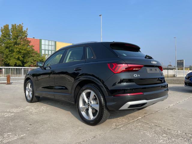 AUDI Q3 35 TDI S tronic Business Advanced Immagine 2