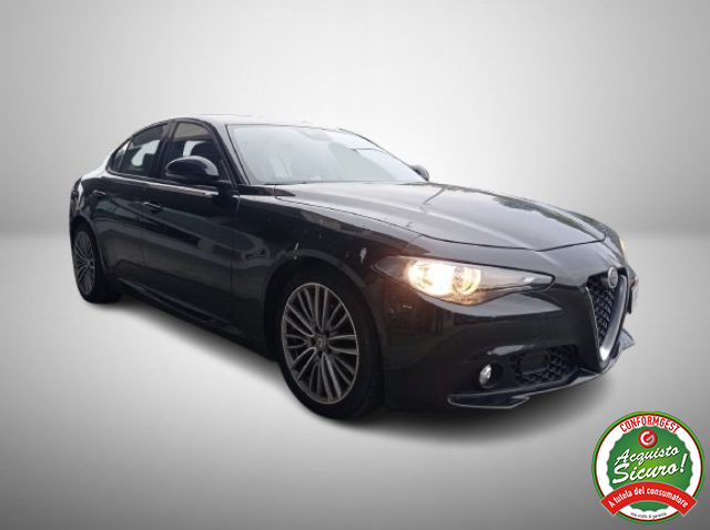 ALFA ROMEO Giulia 2.2 Turbodiesel 150 CV AT8 Super Uniproprietario Immagine 1