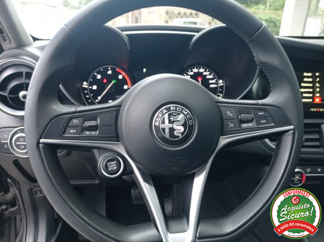 ALFA ROMEO Giulia 2.2 Turbodiesel 150 CV AT8 Super Uniproprietario Immagine 4