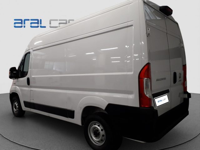 FIAT Ducato 33Q 2.2 M-JET 140 CV PM-TN FURGONE Immagine 3