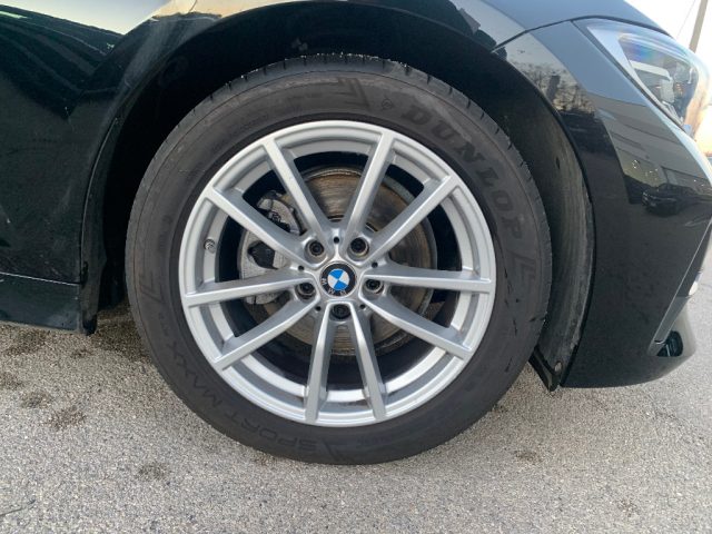 BMW 320 d Business Advantage aut. Immagine 3