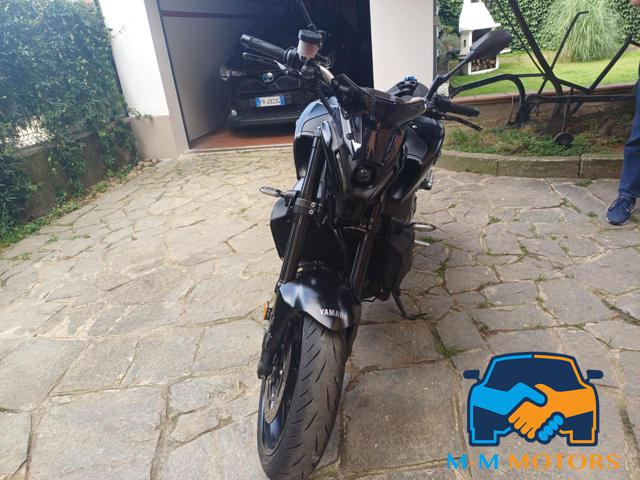 YAMAHA MT-09 ABS Immagine 1