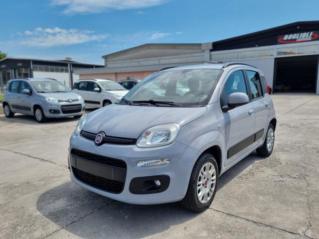 FIAT Panda 1.2 Lounge 5 POSTI Immagine 0