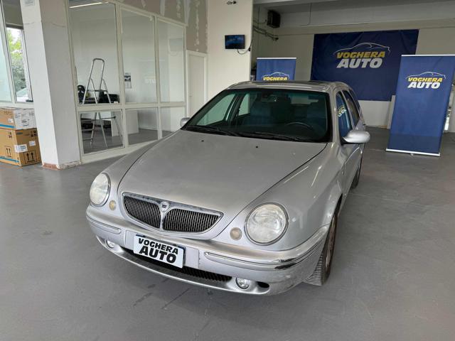 LANCIA Lybra 1.9 JTD cat Station Wagon LX Immagine 1