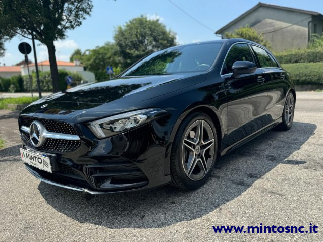 MERCEDES-BENZ A 180 d Automatic Premium Immagine 0