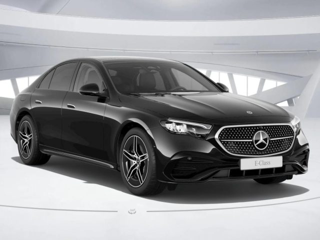 MERCEDES-BENZ E 220 d Mild hybrid Immagine 0