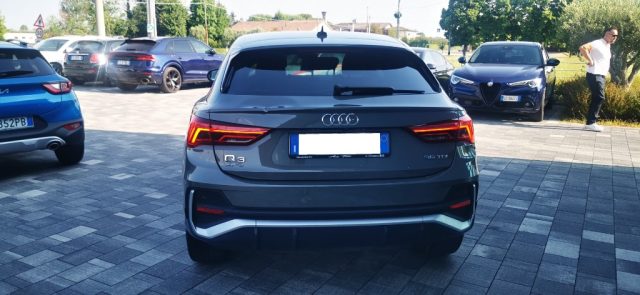 AUDI Q3 SPB 35 TDI S tronic S line edition Immagine 3