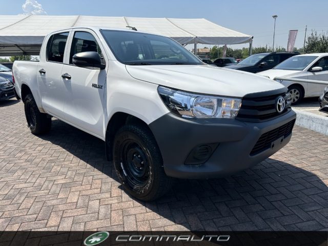 TOYOTA Hilux 2.4 D-4D 4WD 4 porte Double Cab Immagine 1